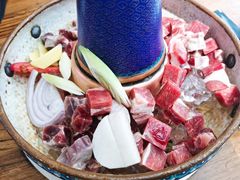 -毛辣果·贵州红酸汤牛肉火锅(西单店)