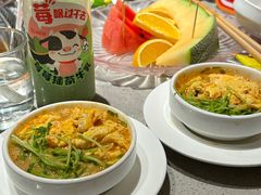 -海底捞火锅(银泰中心店)