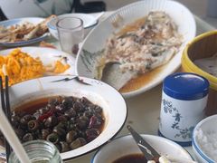 -七的湖·晚芳亭·阳澄湖农家菜·大闸蟹(莲花岛店)