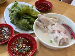 -雷祖芳老妈蹄花店