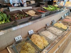 -荣誉国际酒店-云顶旋转餐厅