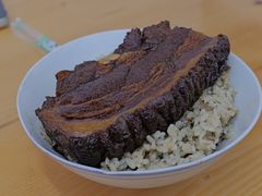 走油肉菜饭-谈灵农家柴爿菜饭