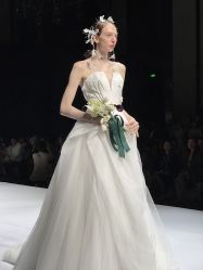 -Renee芮亦婚纱(原丽莎)