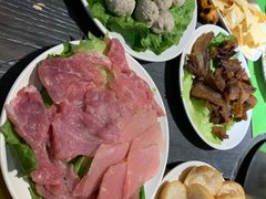-四季喧黔味豆米火锅(万达广场店)
