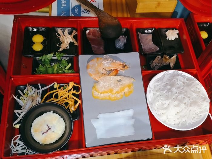 勺子米线·云南传统小吃市集(四方街店)图片
