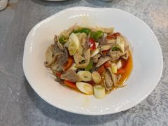 -汗腾格里·风味餐厅(新疆驻京办店)