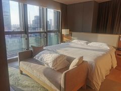 -重庆解放碑威斯汀酒店