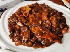 茄子烧肉-三居鲁味坊黄焖鸡(山大路店)