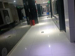 -唯歌量贩式KTV(万豪城市广场店)