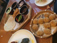 -唐山宴百姓府邸院落中餐