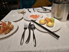 -领鲜活海鲜榴莲自助火锅(东门店)