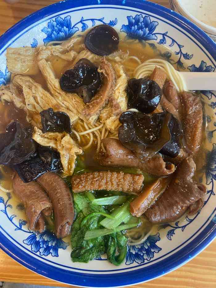 九龙面馆-"听朋友介绍,九龙面馆一直在心中种草,去过.