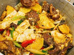 -炕锅羊肉土火锅面片大王