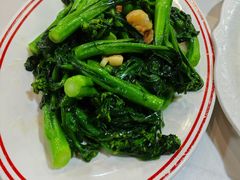 -明本湛江鸡•海鲜小厨(陈家祠店)