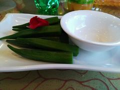 瓜-金玫瑰商务会馆(新孔南路店)