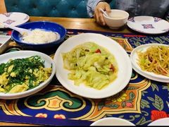 -蒙亨·手把肉·蒙古包文化主题餐厅(天恒广场店)