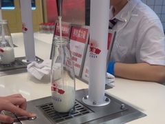 -红星前进面包牛奶公司(君太店)