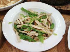双椒肉丝-院子餐厅·大锅菜·老杭帮(桥西直街店)