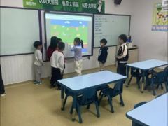 -瑞思少儿中心·少儿英语素养启蒙(勒泰直营校区)