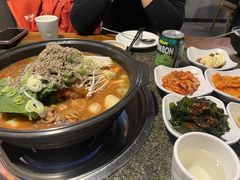 -喇喇排骨火锅·传统韩式脊骨汤(望京西园总店)