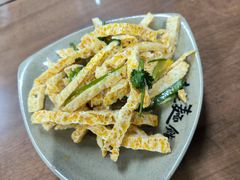 -亮亮面馆(经六路店)