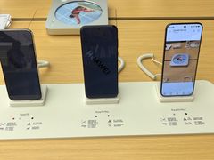 -华为授权体验店(中山公园来福士)