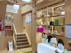 -霸王茶姬(南强街店)