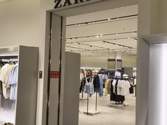 -ZARA(凯德乐峰广场店)