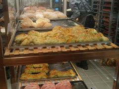 -奈雪的茶(亨特国际广场店)