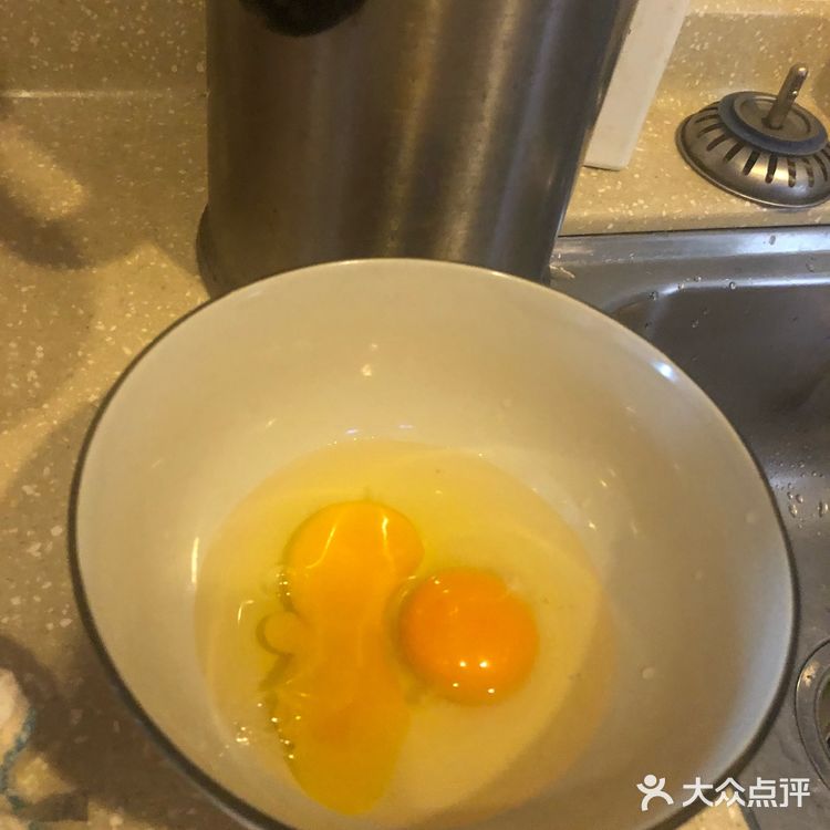 酸酸甜甜开胃又细滑入口的豆腐肉片汤