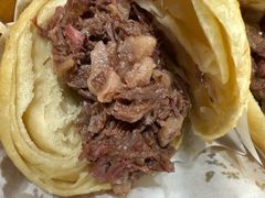 -闫家驴肉老店(华电一校店)