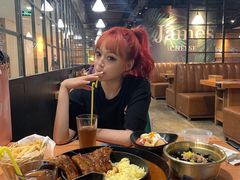 -肥肥虾庄·金牌油焖大虾(杨园滨江时代walk店)