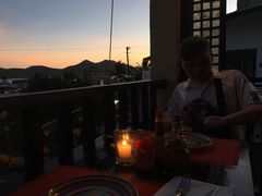 -Trattoria Altrove