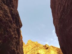 -天山神秘大峡谷