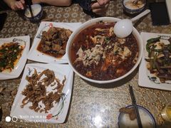 -芳芳餐厅(白沙路店)