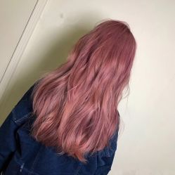 -变画·发型STUDIO