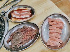 -牛信亭韩国料理·炭火烤肉(紫藤路店)