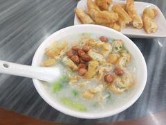艇仔粥-穗银肠粉店(东川路店)