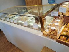 面包甜点陈列柜-那家面包房(珠江路店)