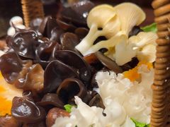 -东海怡品海鲜豆捞(舟宿夜江店)