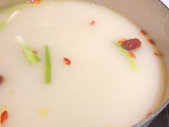 高山腊猪蹄汤锅-八珍玉食鸡煲·打边炉(印象城店)