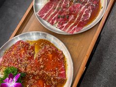 -明洞阿姨·韩式酱蟹烤肉·创意料理(三元桥店)