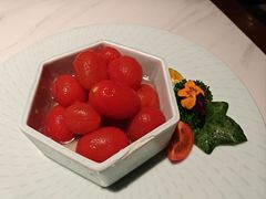 开胃乌梅小番茄子-卯时·精致锡帮菜(惠山古镇店)