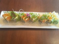-Tsuru鹤日本料理(静安香格里拉店)