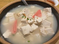 -泉畔人家·老济南经典鲁菜(大明湖店)