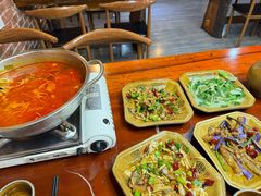-苗湘食府(十年店)