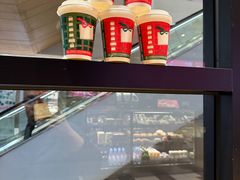 -星巴克(上海虹桥新天地二店)