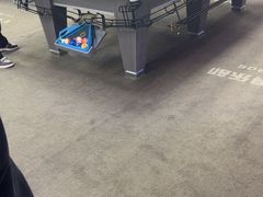 -VV桌球俱乐部(长阳大润发店)