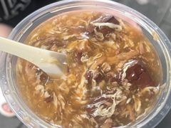 猪红碗仔翅-小雨点糖水店(中兴街分店)