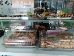 面包甜点陈列柜-老磁器口豆汁店(天坛店)